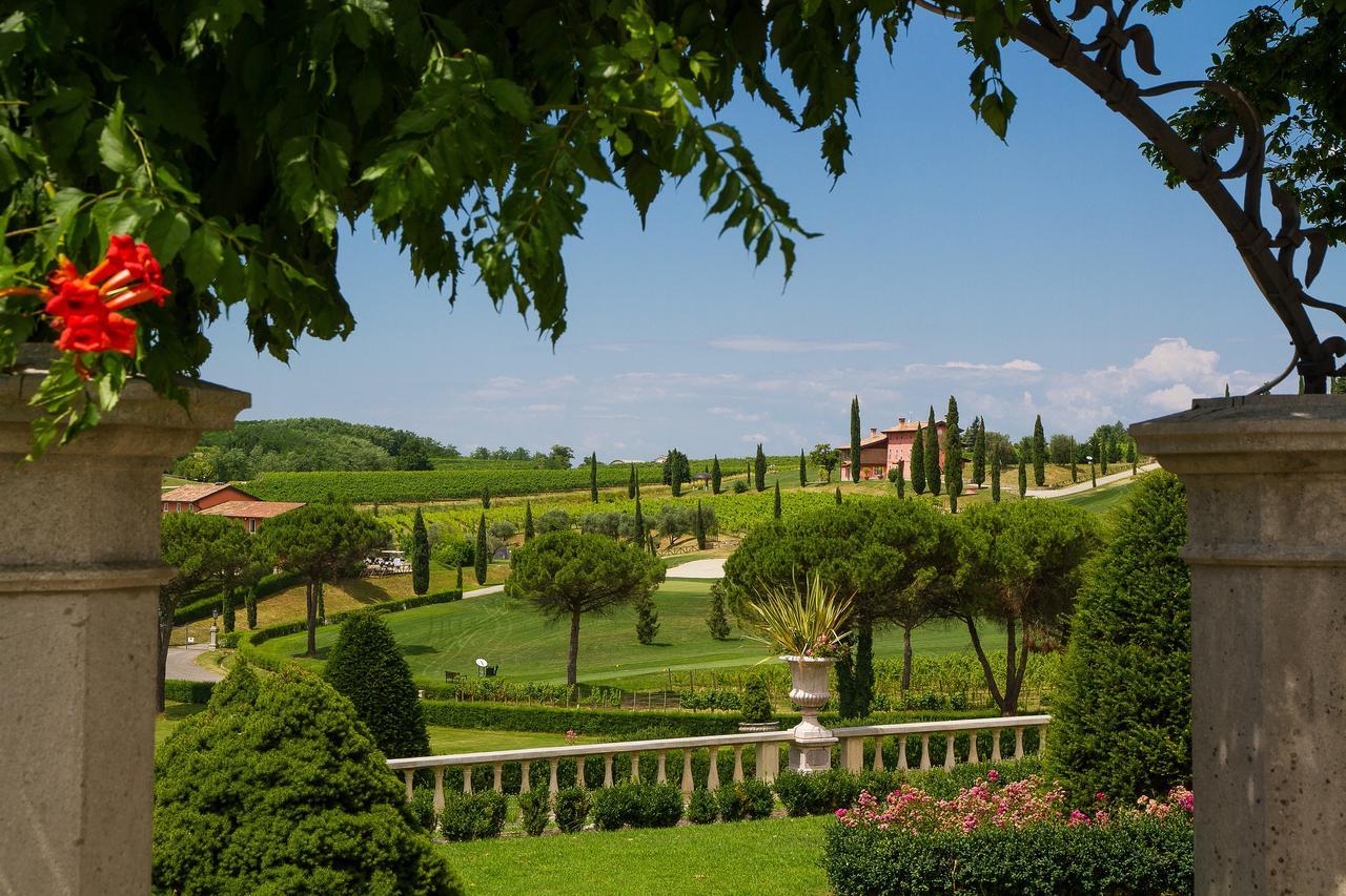 Casale In Collina Guest House Capriva del Friuli Exterior photo